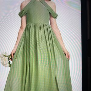 SAGE GREEN JUNIOR BRIDESMAIDS DRESS SIZE 16. Only worn for a few hours.